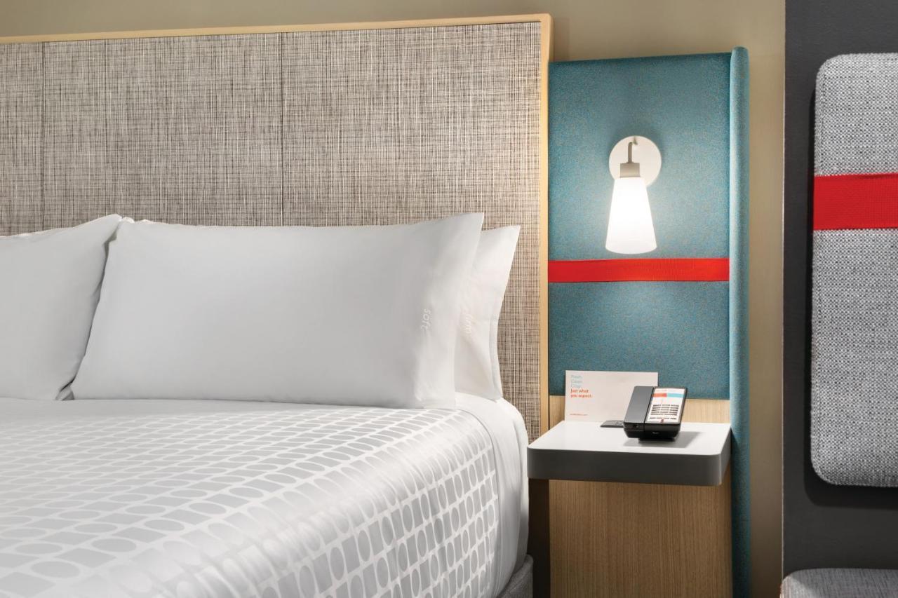 เอวิด โฮเต็ล ออกัสตา เวสต์ - โกรฟทาวน์ Hotel ภายนอก รูปภาพ